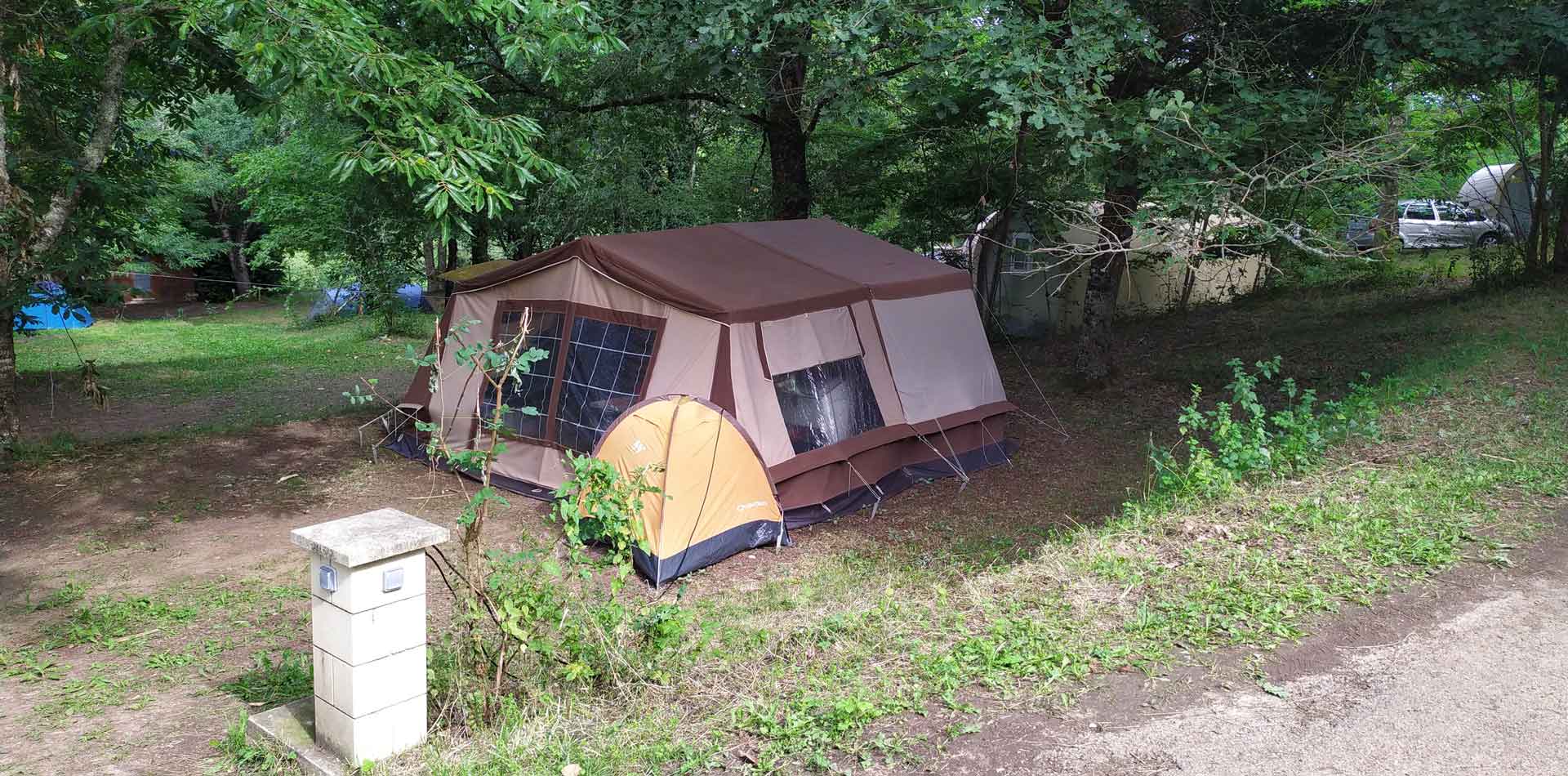 emplacement camping Rocamadour Lot